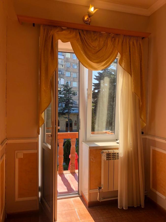 Valda Hotel On Tumanyan Vanadzor Exterior foto